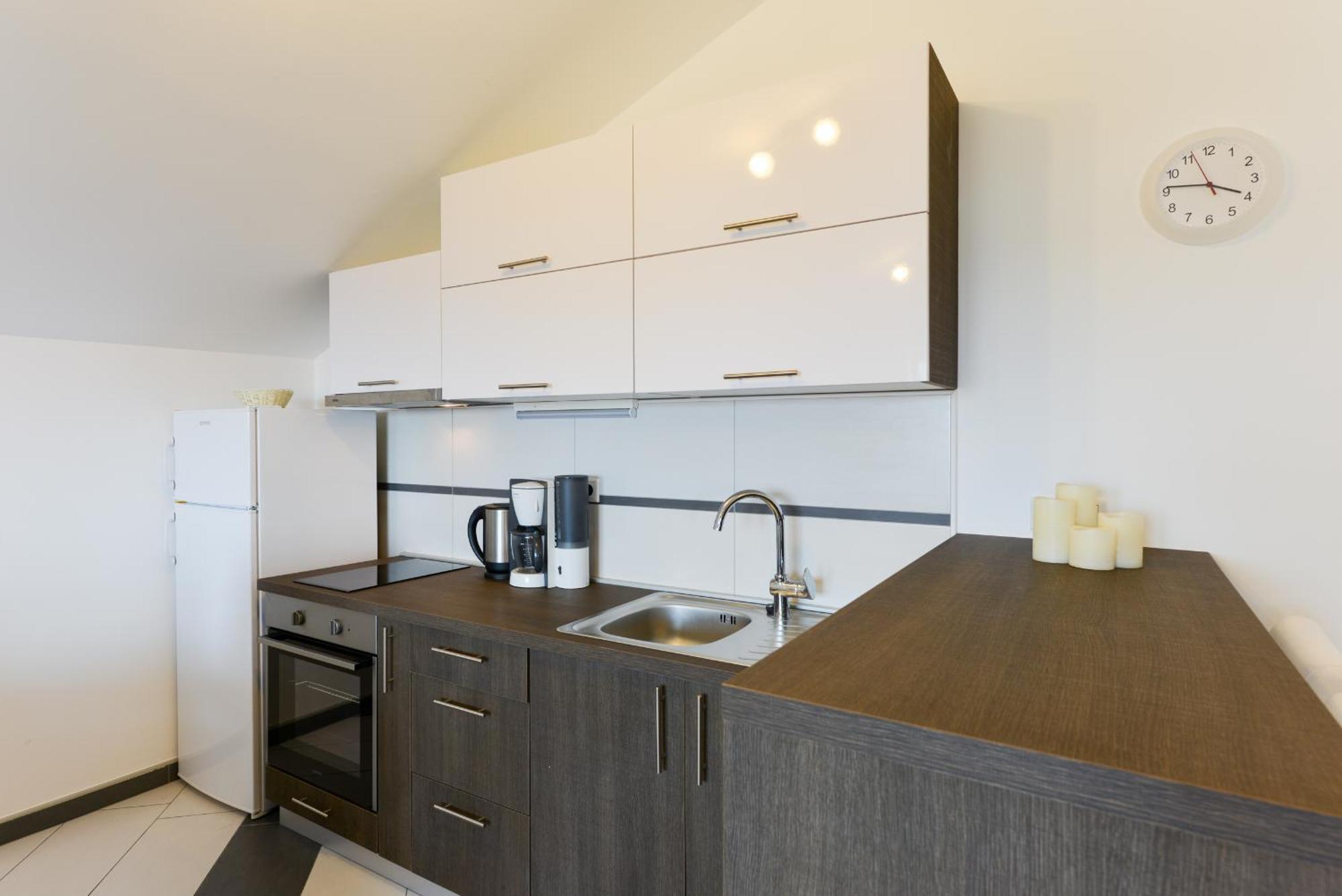 Apartmani Martin Mit Beheiztem Pool With Heated Pool Bibinje Exterior foto
